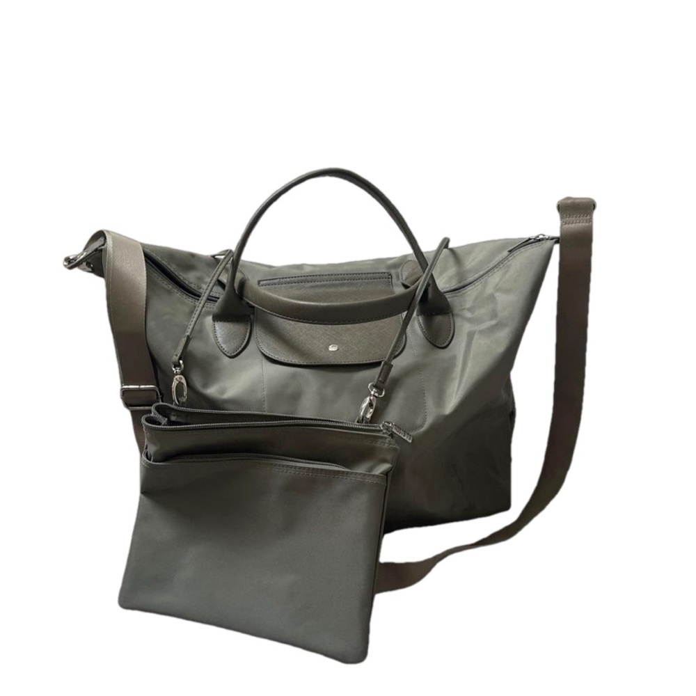 Roots nylon bag with detachable pouch